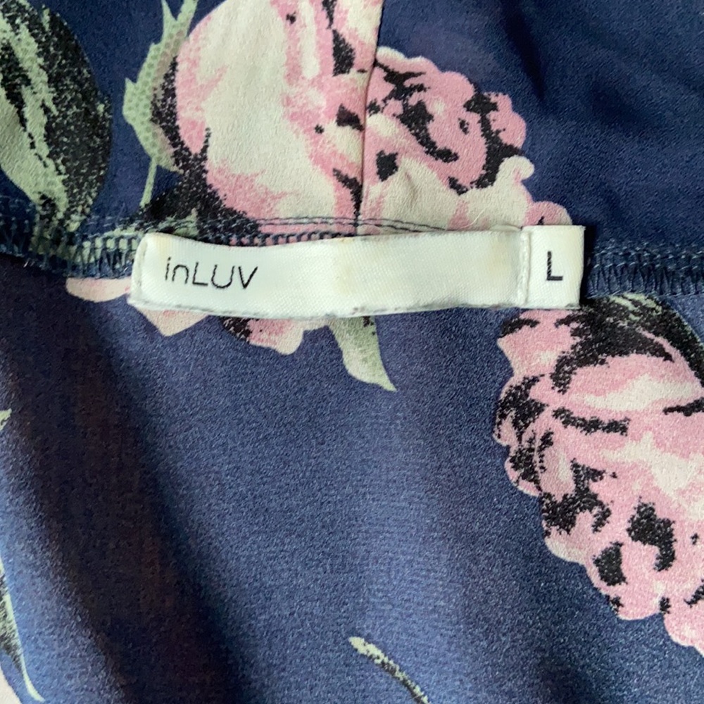 Beach Cover Up or Robe - Picture 2 of 3